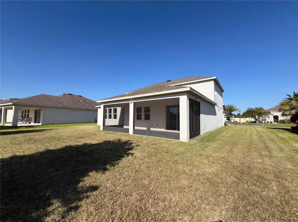 1811 Henley Street Magnolia Square FL 34771