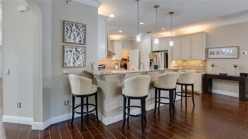 105 Mobbly Bay Drive Oldsmar FL 34677