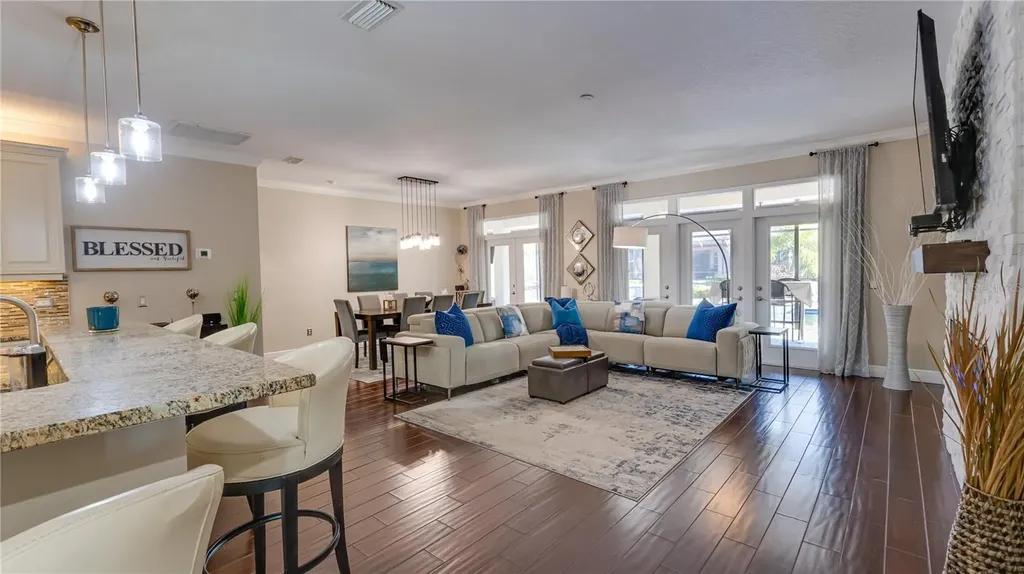 105 Mobbly Bay Drive Oldsmar FL 34677