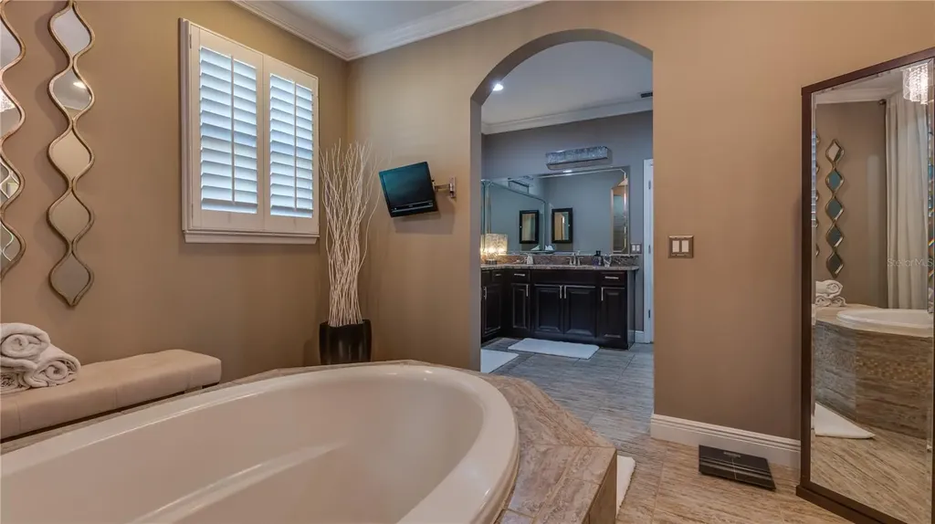 105 Mobbly Bay Drive Oldsmar FL 34677