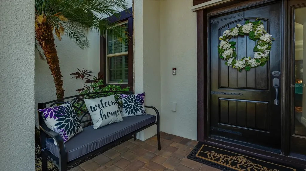 105 Mobbly Bay Drive Oldsmar FL 34677