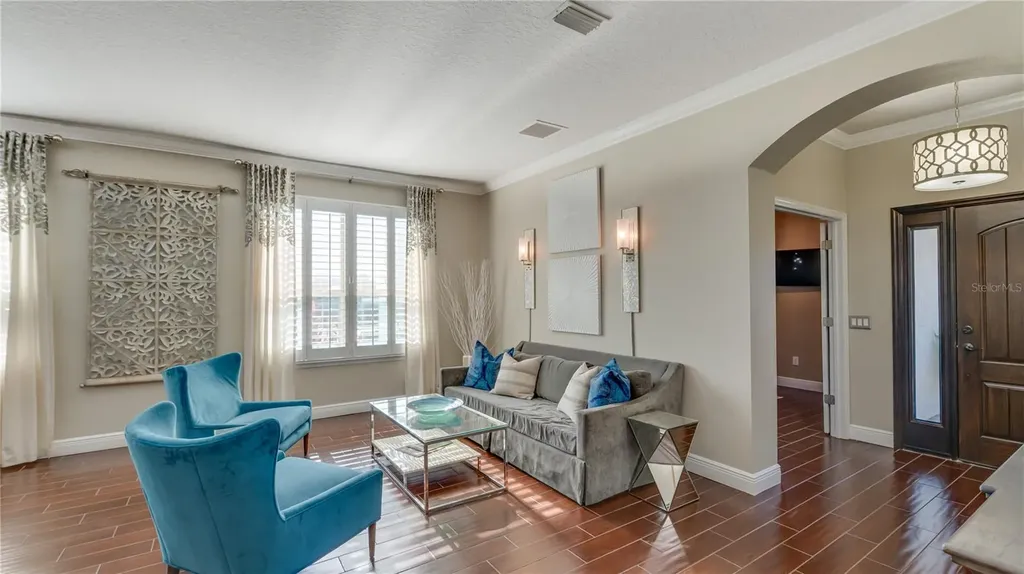 105 Mobbly Bay Drive Oldsmar FL 34677