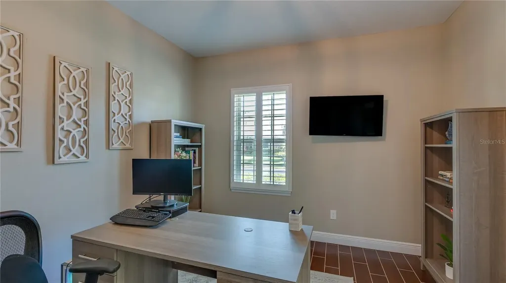 105 Mobbly Bay Drive Oldsmar FL 34677