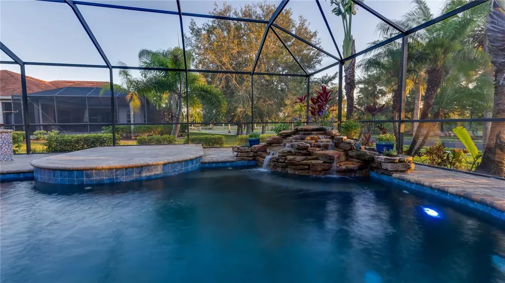 105 Mobbly Bay Drive Oldsmar FL 34677