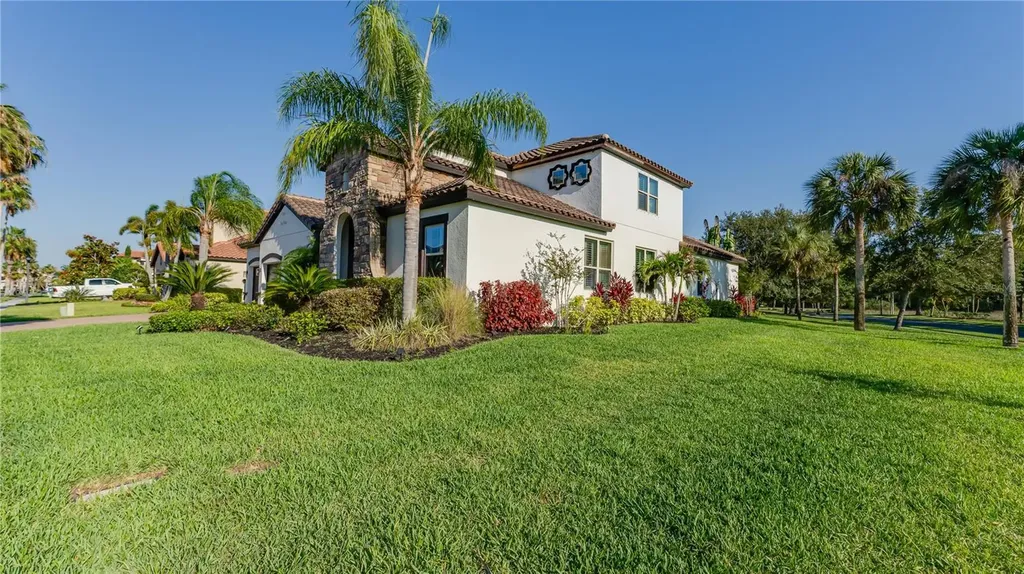 105 Mobbly Bay Drive Oldsmar FL 34677