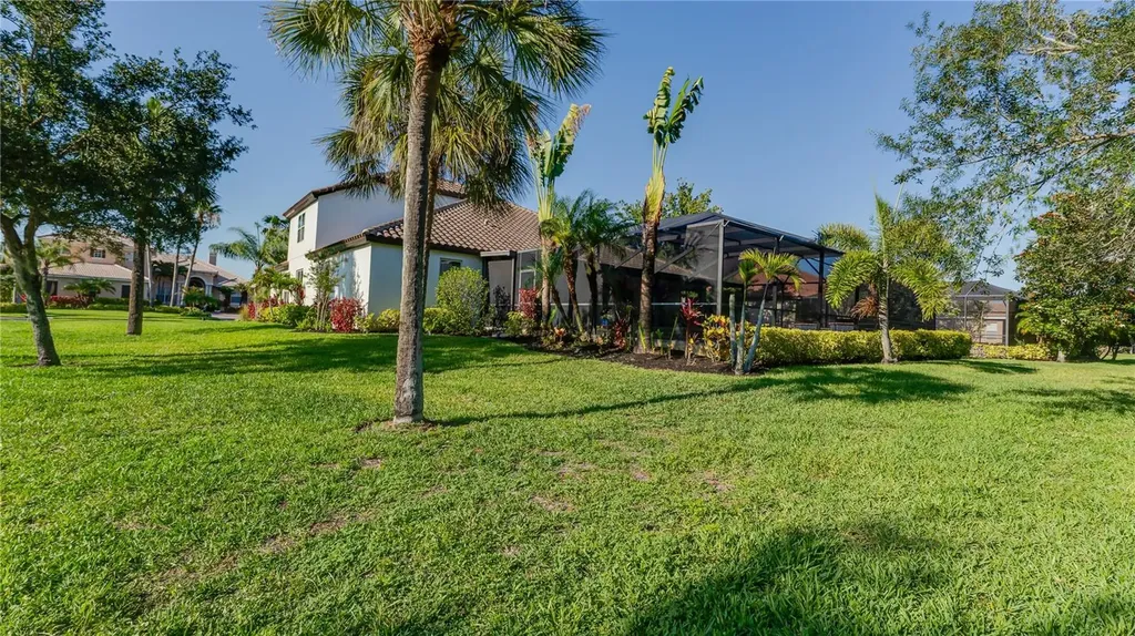 105 Mobbly Bay Drive Oldsmar FL 34677
