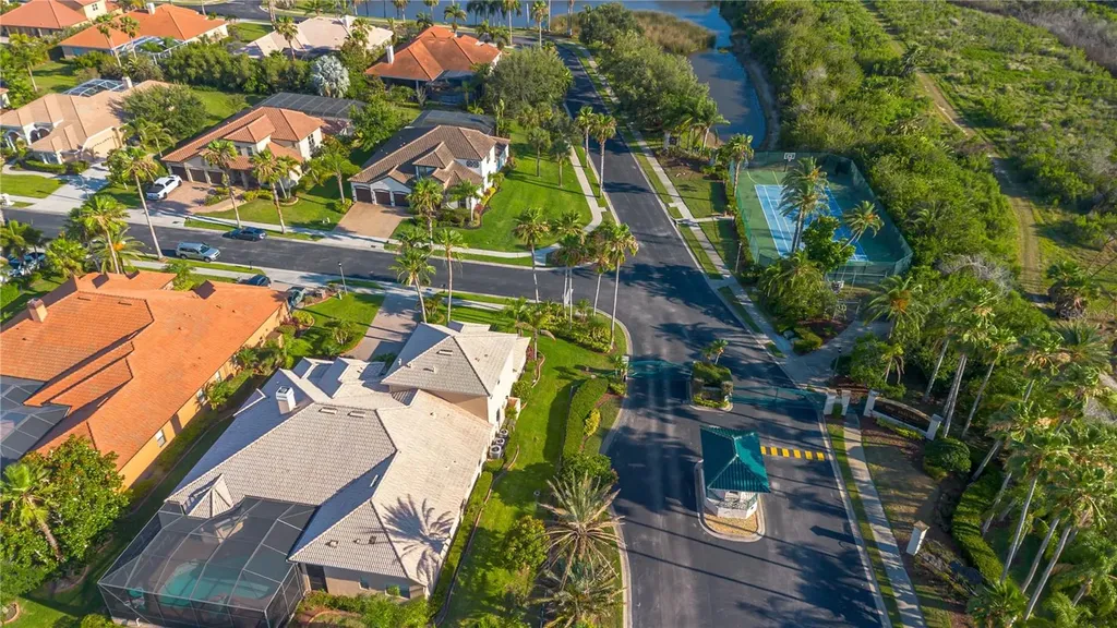 105 Mobbly Bay Drive Oldsmar FL 34677