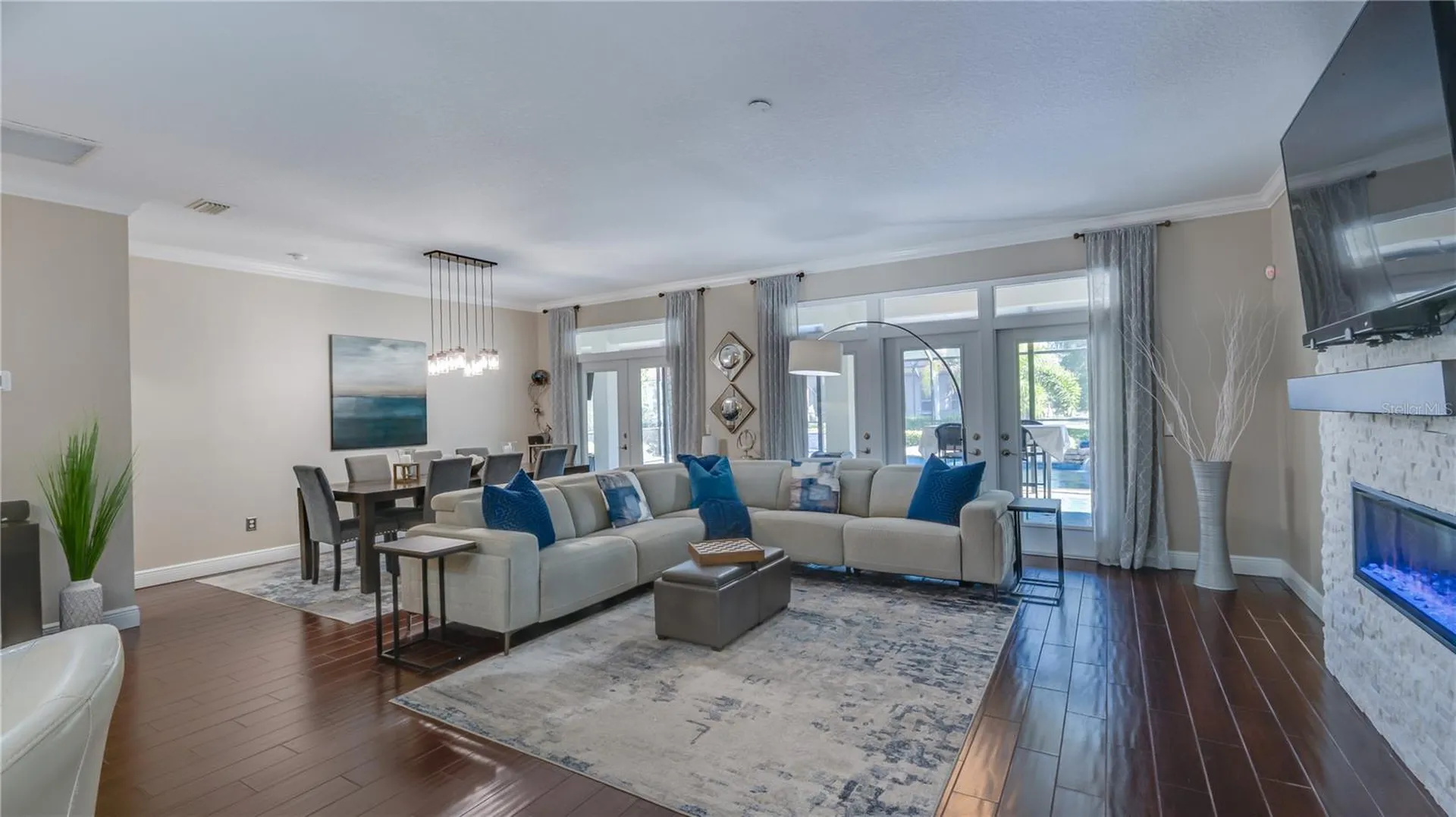 105 Mobbly Bay Drive Oldsmar FL 34677