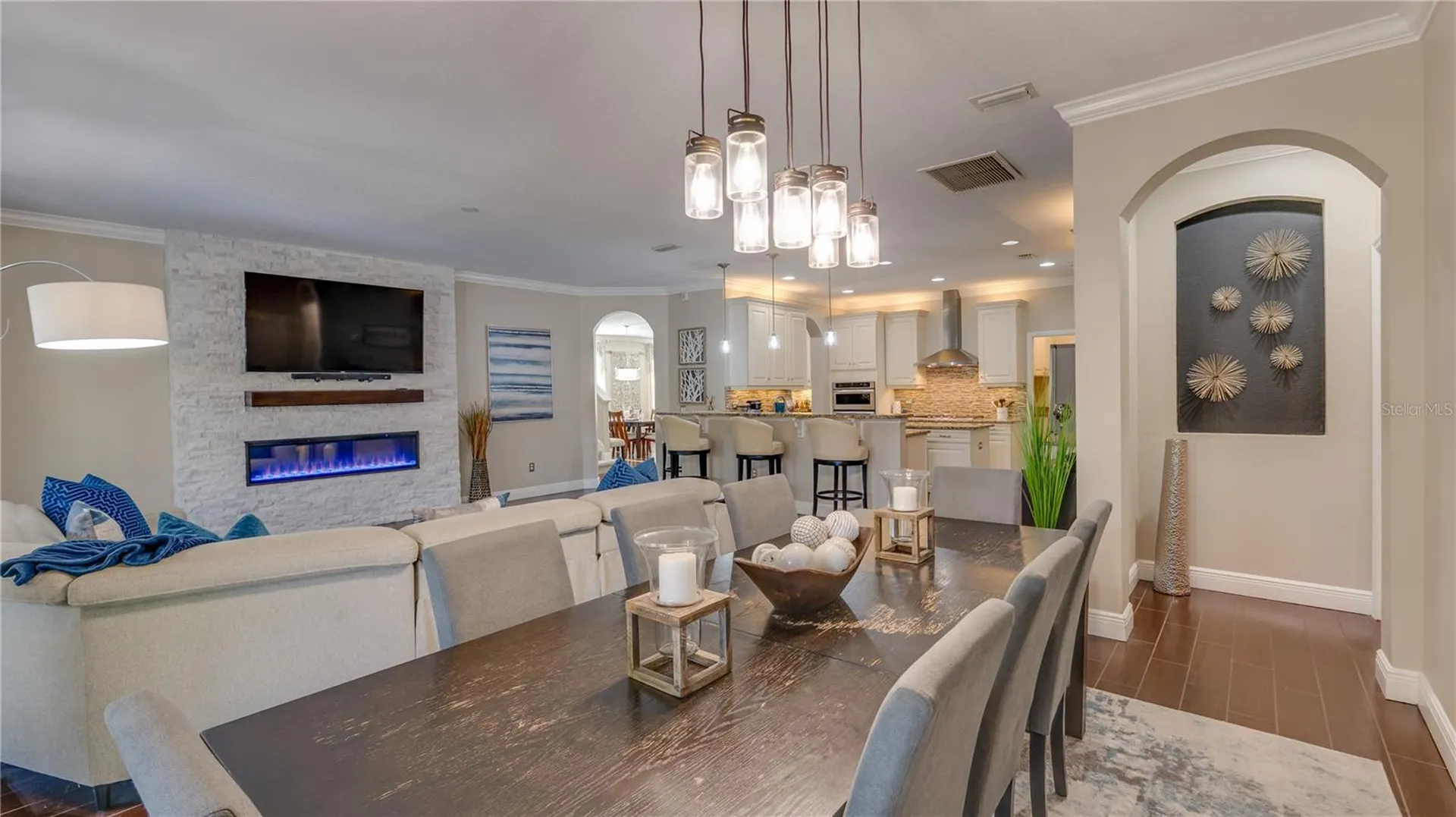 105 Mobbly Bay Drive Oldsmar FL 34677