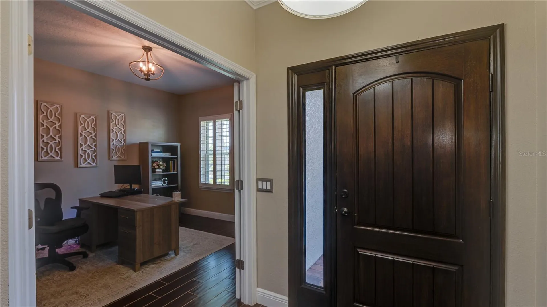 105 Mobbly Bay Drive Oldsmar FL 34677