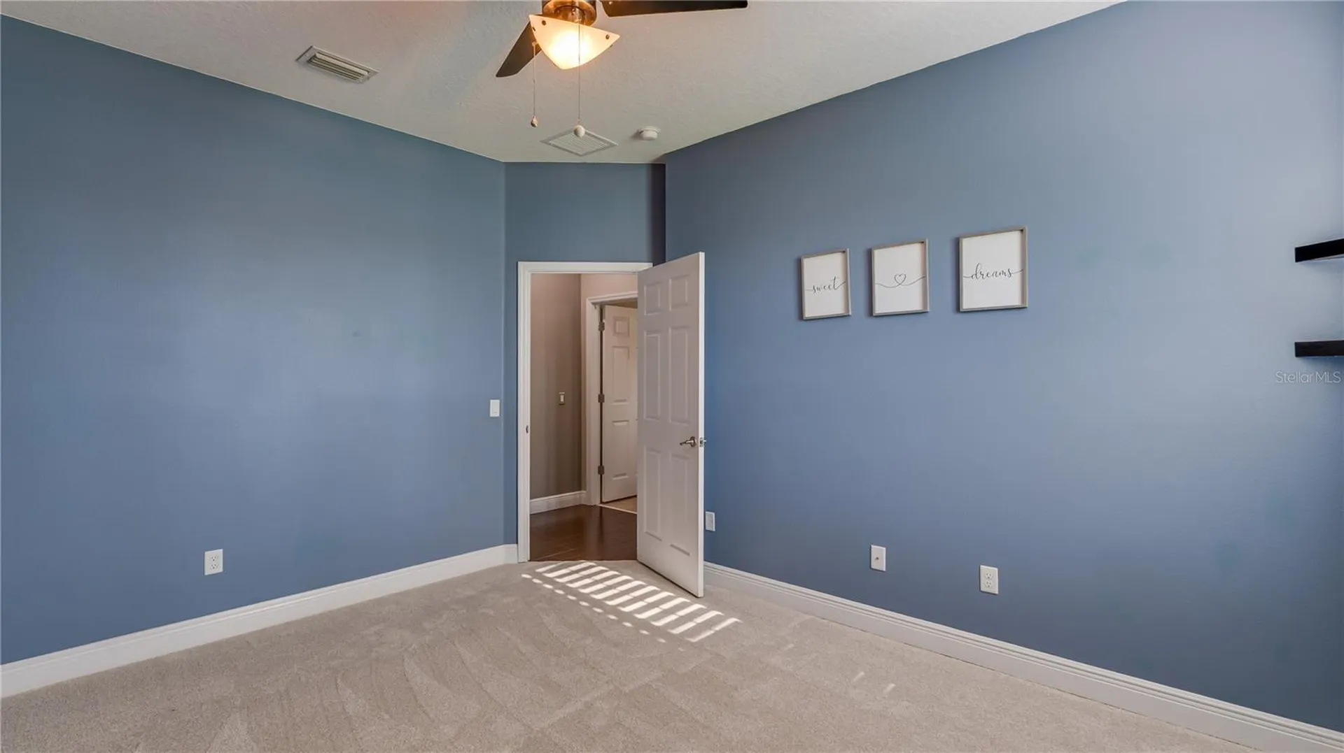 105 Mobbly Bay Drive Oldsmar FL 34677