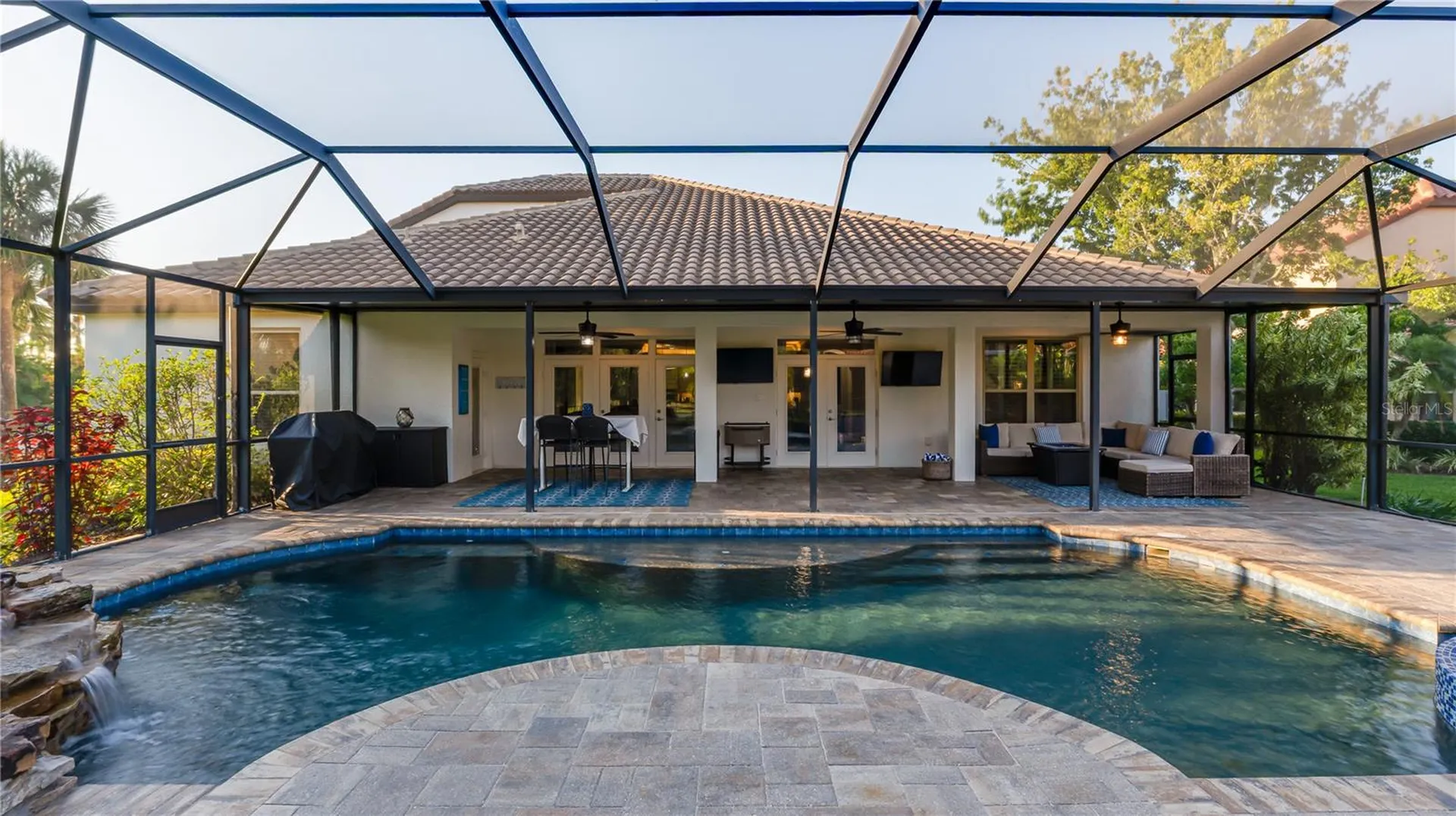 105 Mobbly Bay Drive Oldsmar FL 34677
