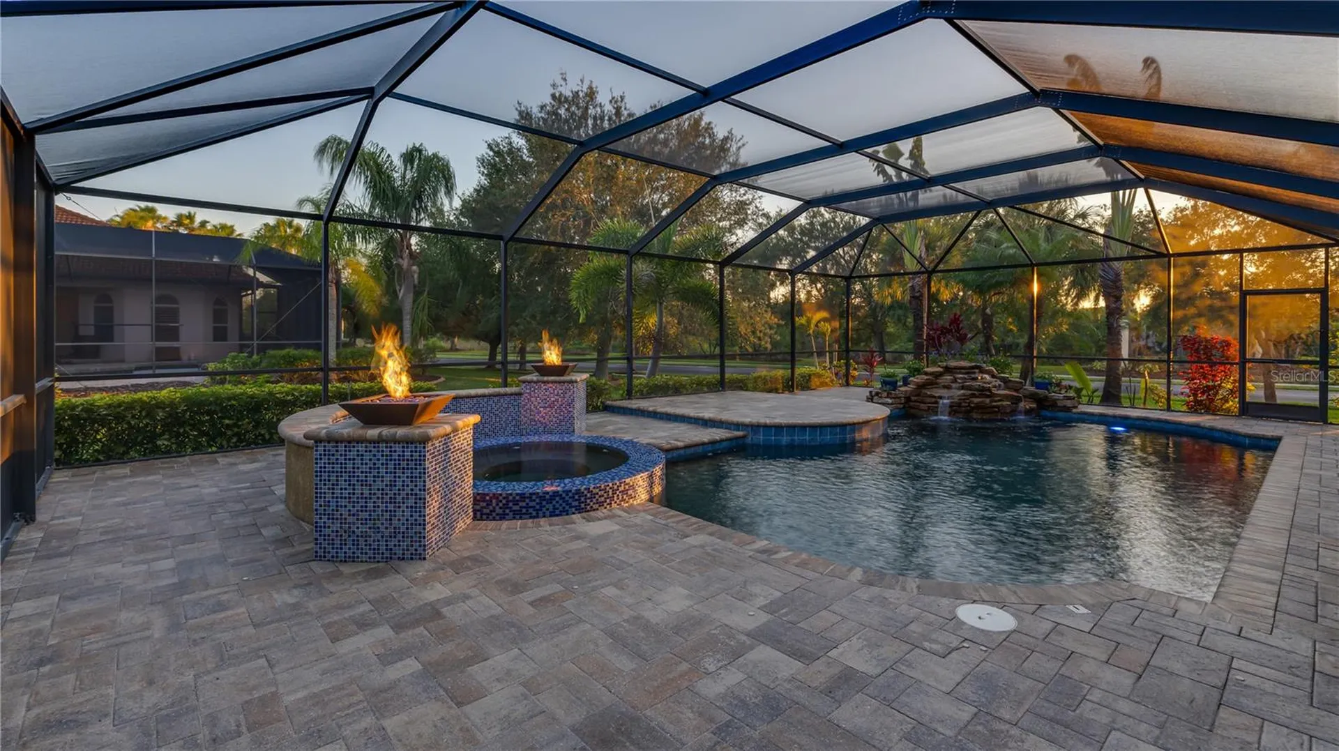 105 Mobbly Bay Drive Oldsmar FL 34677