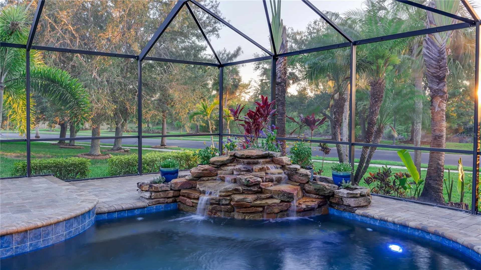 105 Mobbly Bay Drive Oldsmar FL 34677