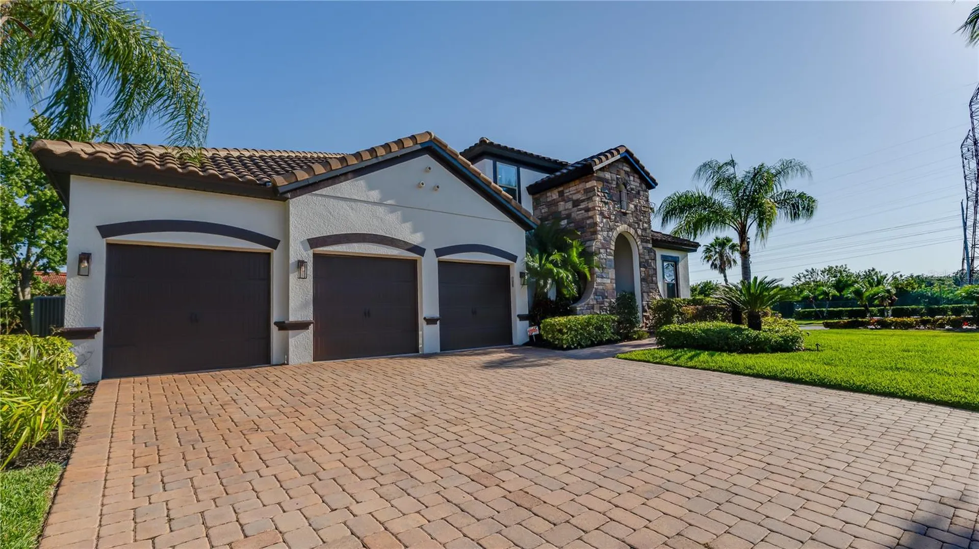 105 Mobbly Bay Drive Oldsmar FL 34677