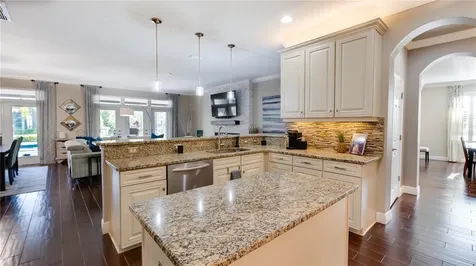 105 Mobbly Bay Drive Oldsmar FL 34677