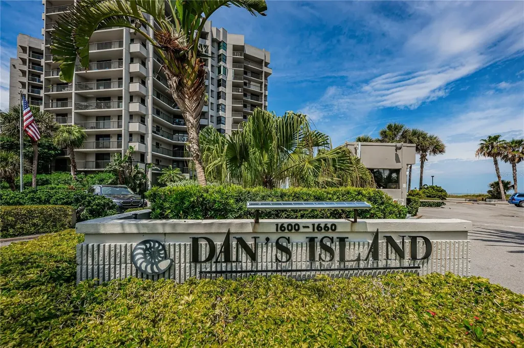 1600 Gulf Boulevard Clearwater Beach FL 33767