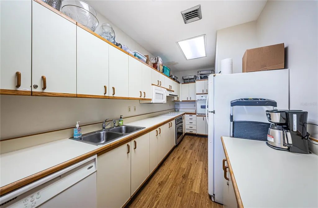 1600 Gulf Boulevard Clearwater Beach FL 33767