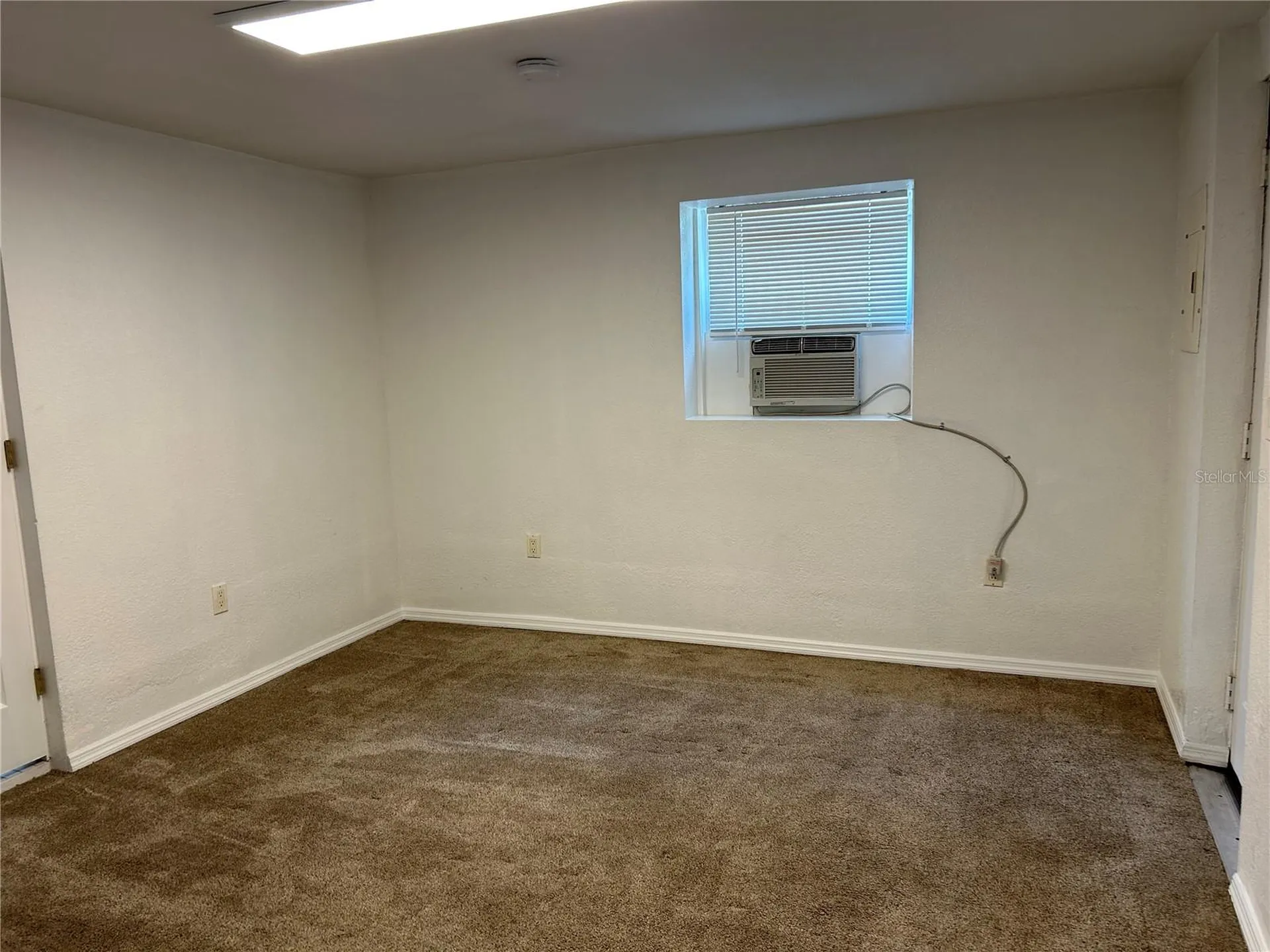 39029 1/2 Kirkland Drive Zephyrhills FL 33542
