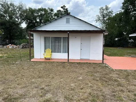 39029 1/2 Kirkland Drive Zephyrhills FL 33542