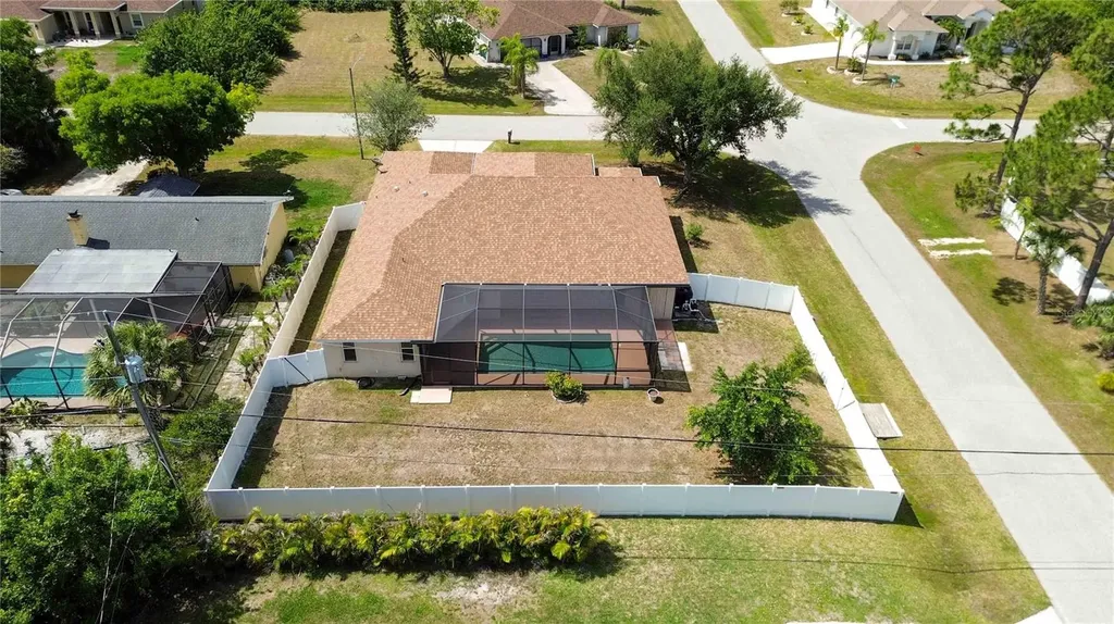9308 Steubenville Avenue Englewood FL 34224