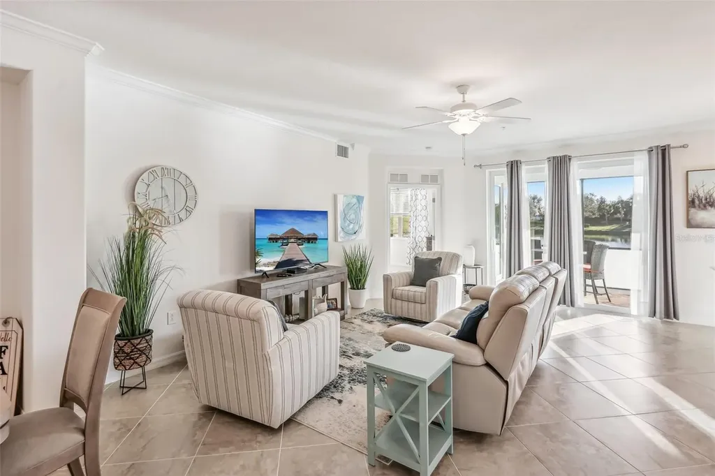 931 Tidewater Shores Loop Bradenton FL 34208