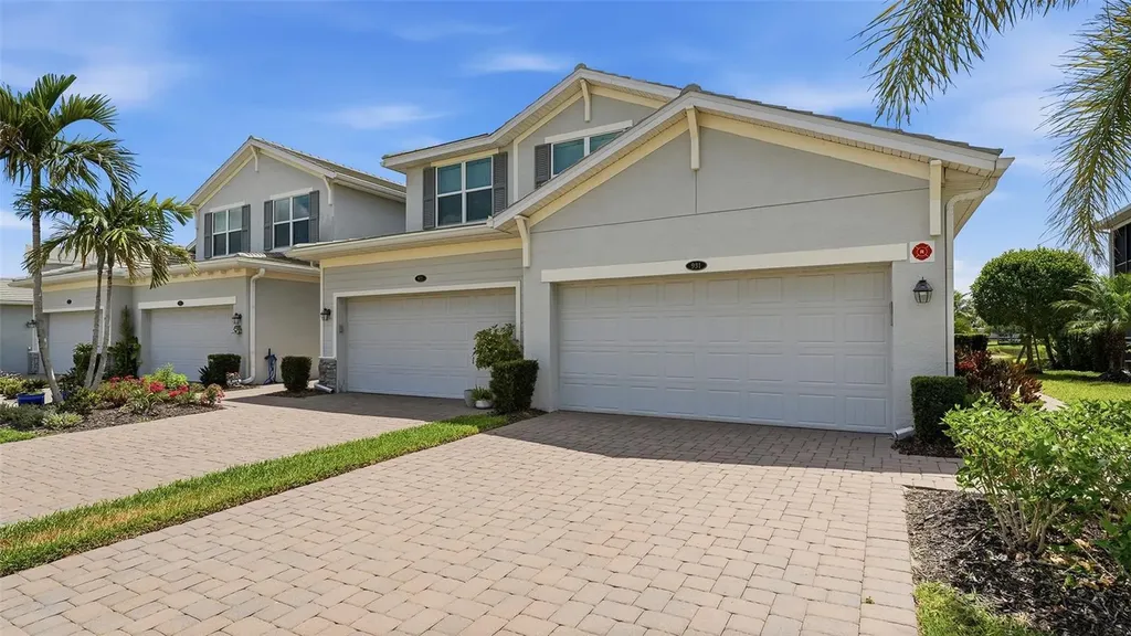931 Tidewater Shores Loop Bradenton FL 34208