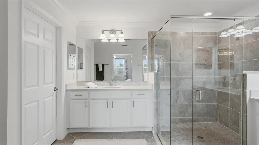 931 Tidewater Shores Loop Bradenton FL 34208