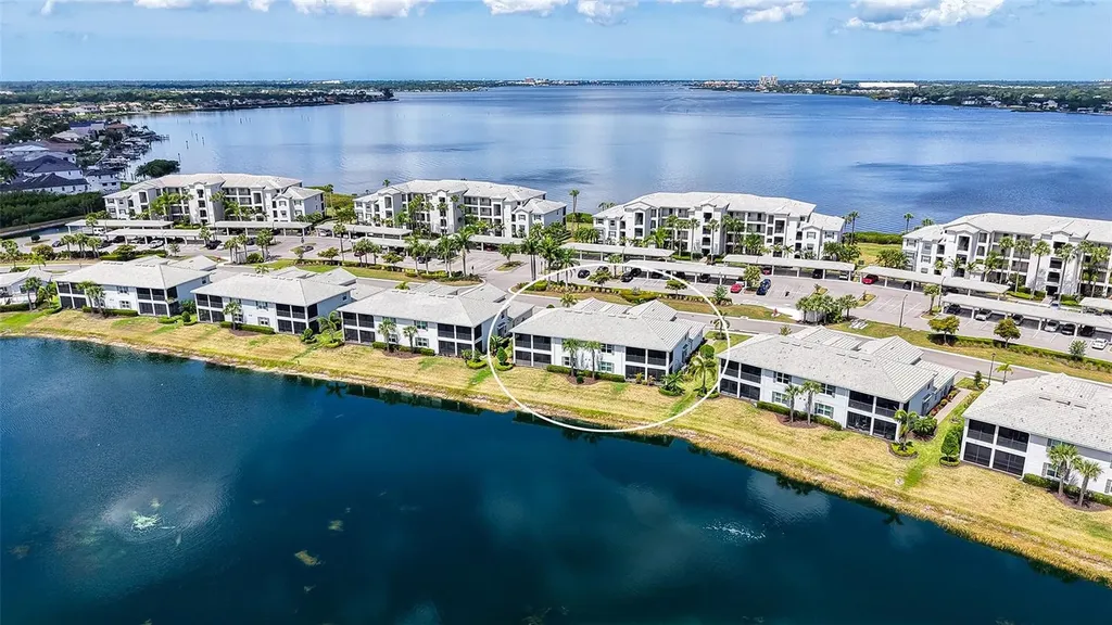 931 Tidewater Shores Loop Bradenton FL 34208