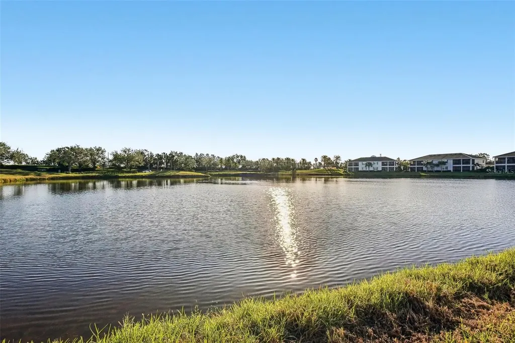 931 Tidewater Shores Loop Bradenton FL 34208