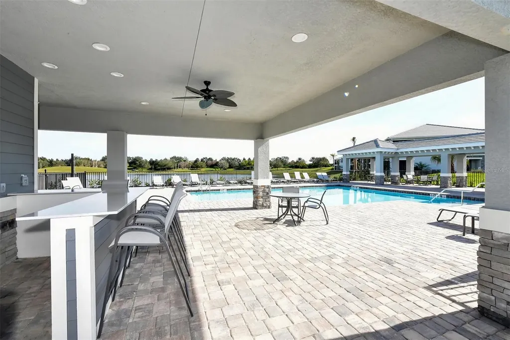 931 Tidewater Shores Loop Bradenton FL 34208