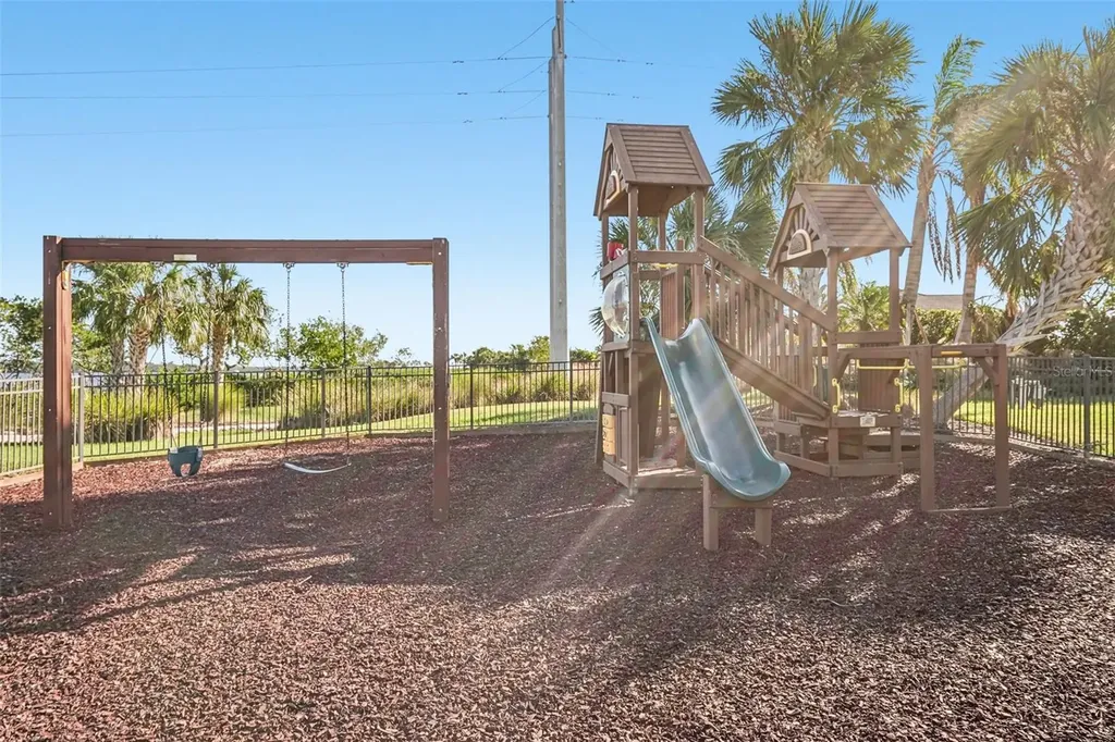 931 Tidewater Shores Loop Bradenton FL 34208