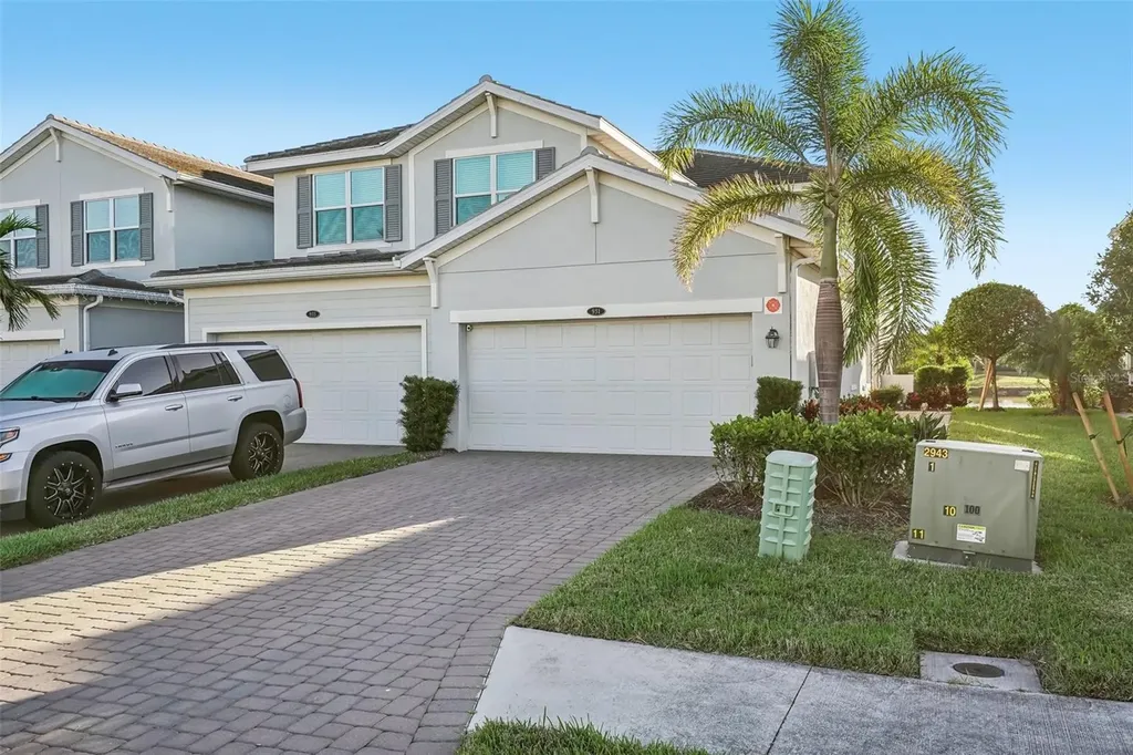 931 Tidewater Shores Loop Bradenton FL 34208
