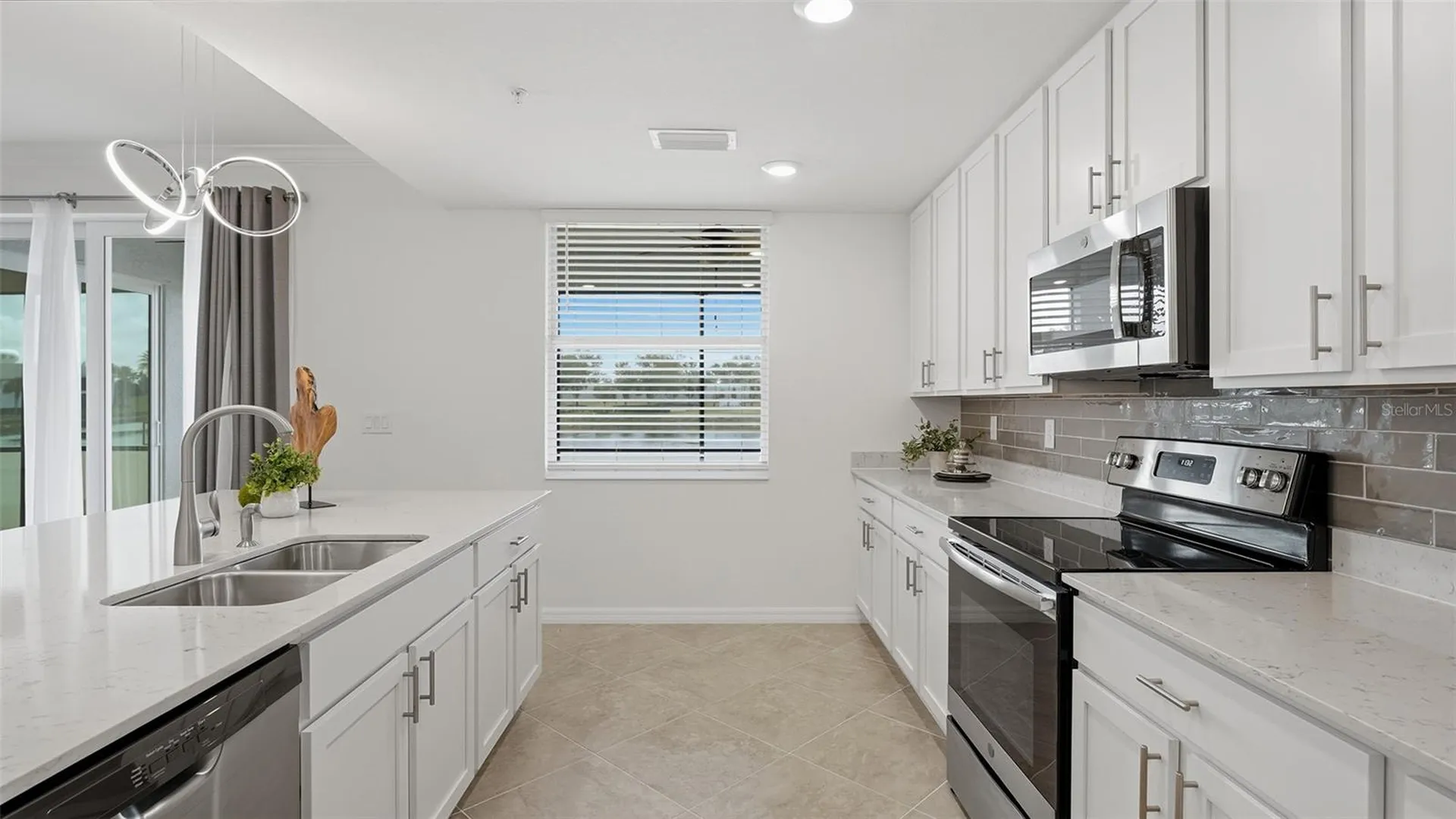 931 Tidewater Shores Loop Bradenton FL 34208