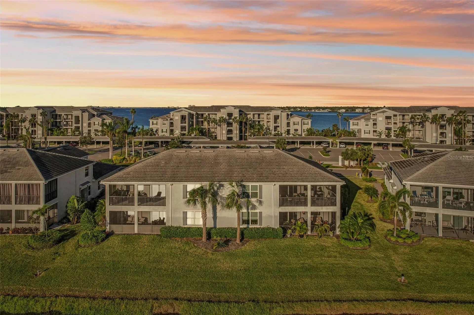 931 Tidewater Shores Loop Bradenton FL 34208