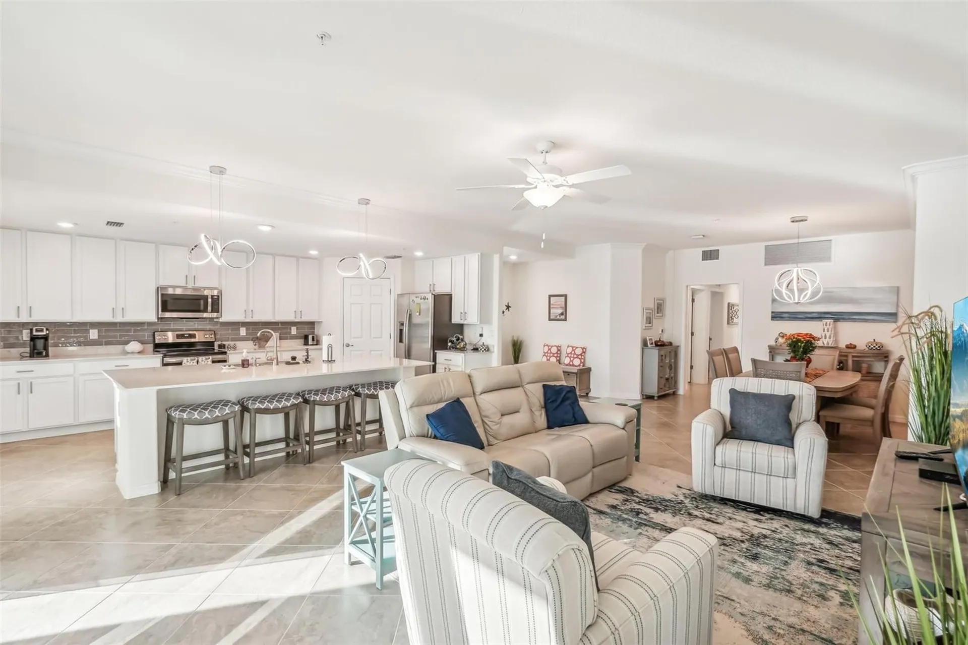 931 Tidewater Shores Loop Bradenton FL 34208