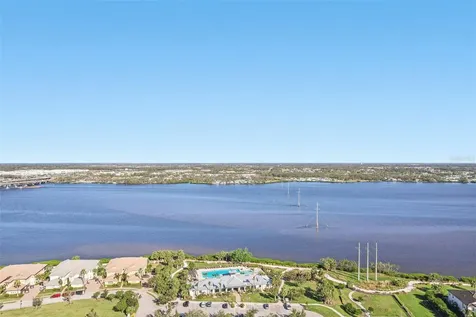 931 Tidewater Shores Loop Bradenton FL 34208