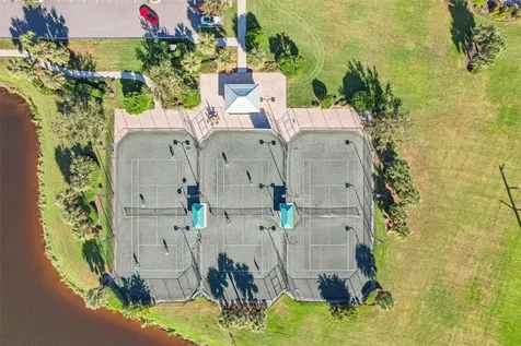 931 Tidewater Shores Loop Bradenton FL 34208