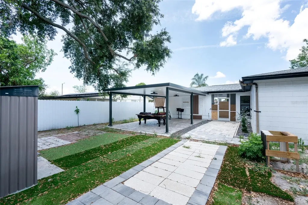 6403 Amundson Street Tampa FL 33634