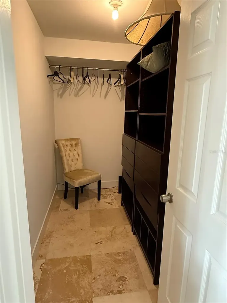 1257 Tree Bay Lane Sarasota FL 34242