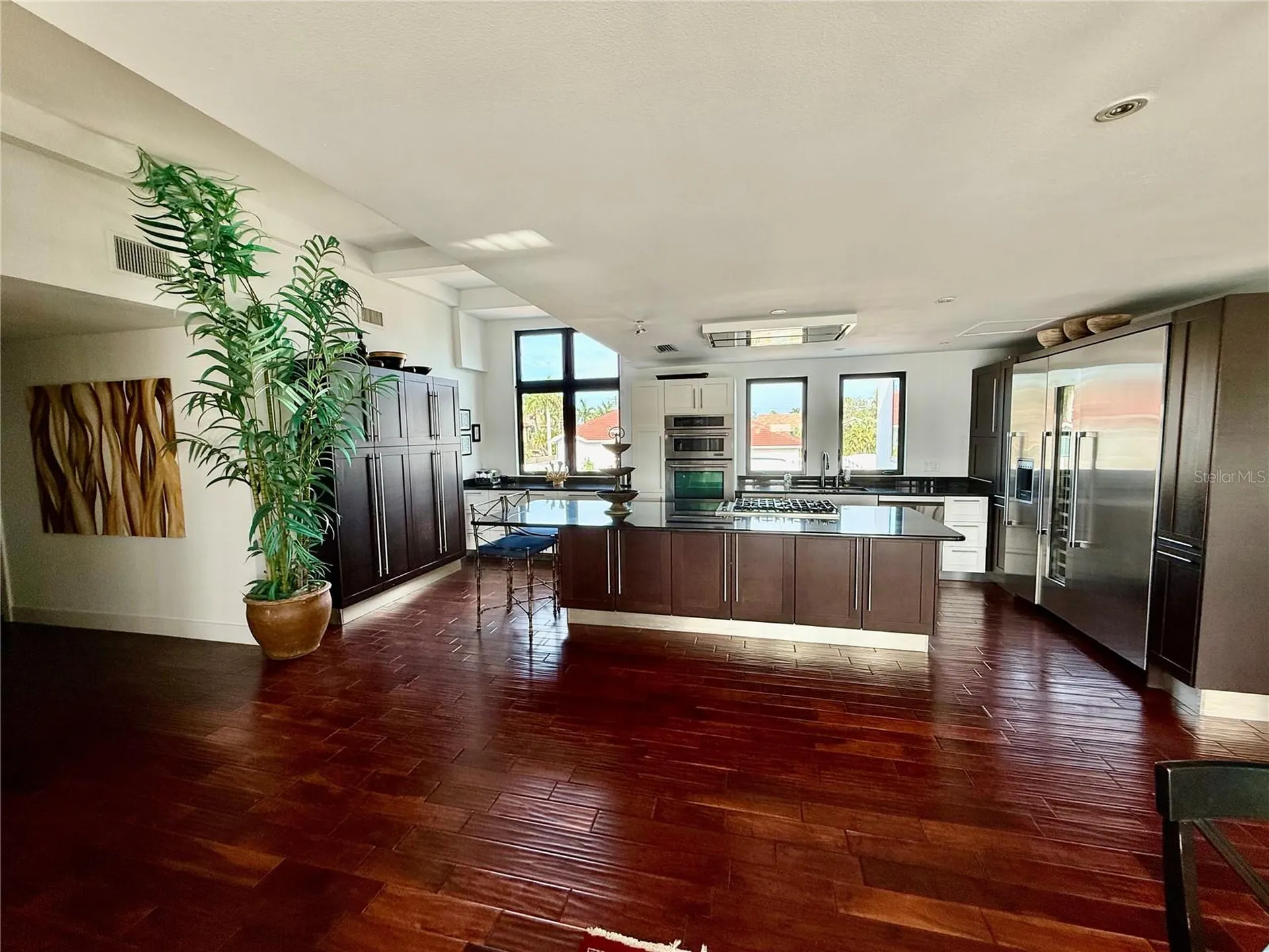 1257 Tree Bay Lane Sarasota FL 34242