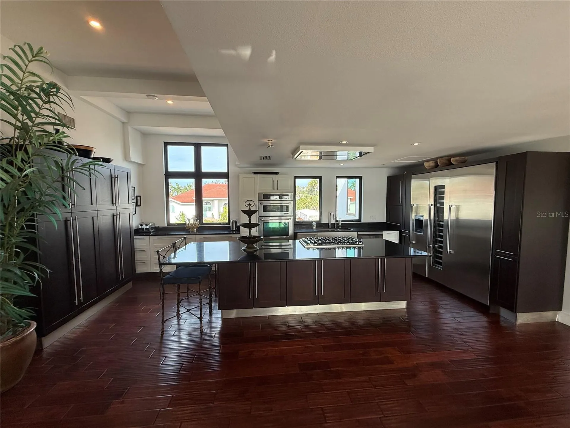 1257 Tree Bay Lane Sarasota FL 34242