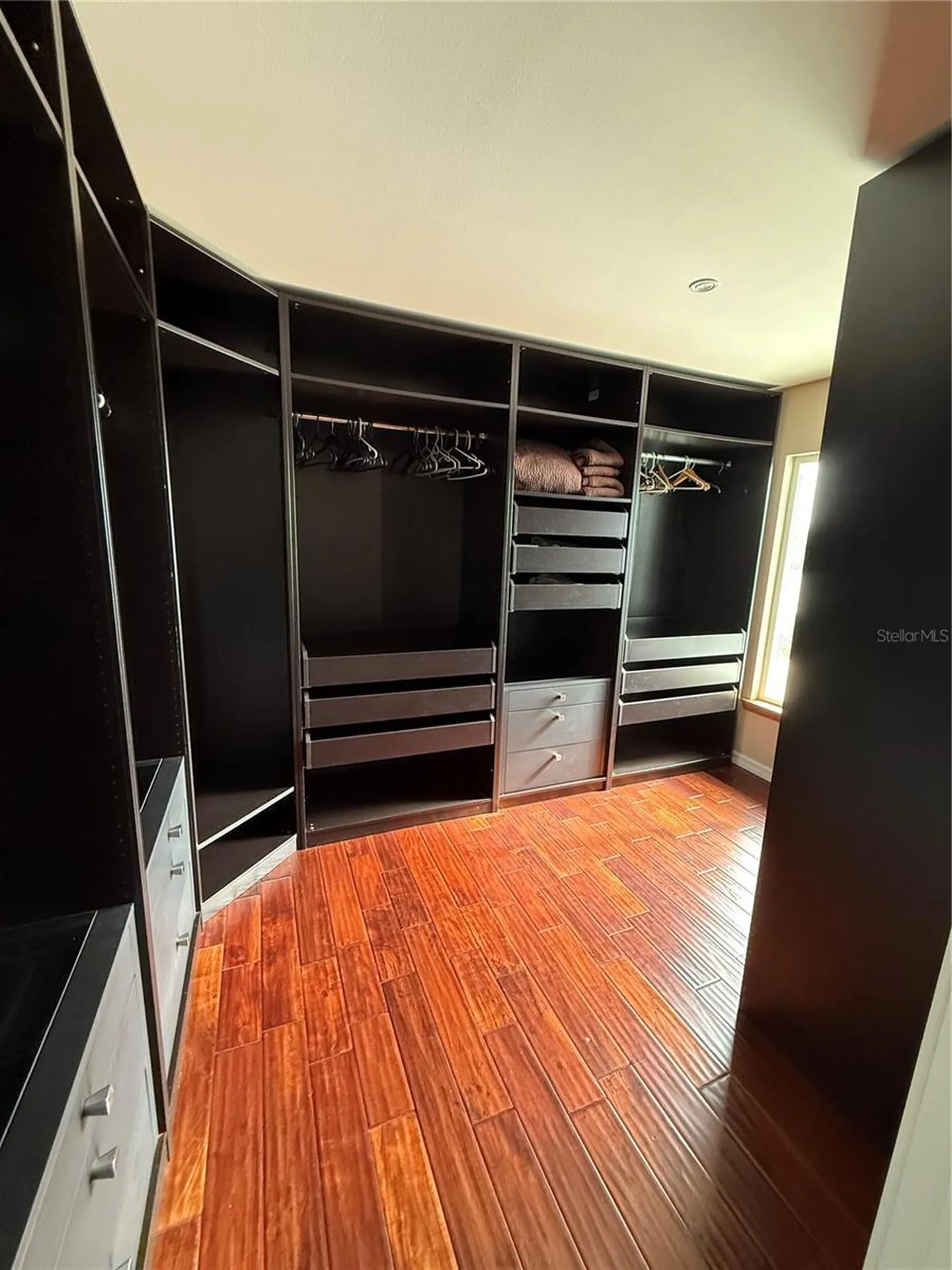 1257 Tree Bay Lane Sarasota FL 34242