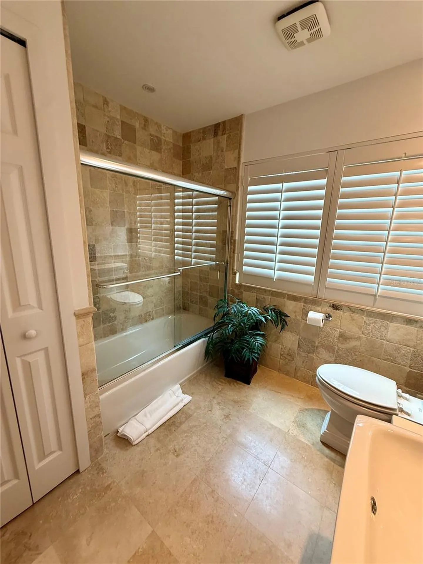 1257 Tree Bay Lane Sarasota FL 34242