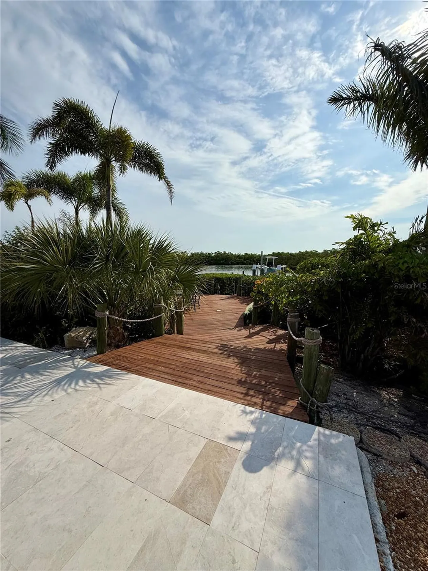 1257 Tree Bay Lane Sarasota FL 34242