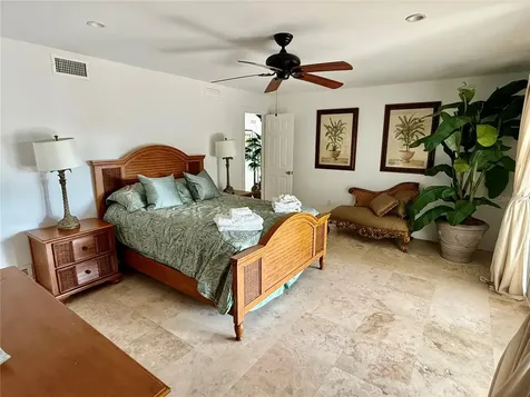 1257 Tree Bay Lane Sarasota FL 34242