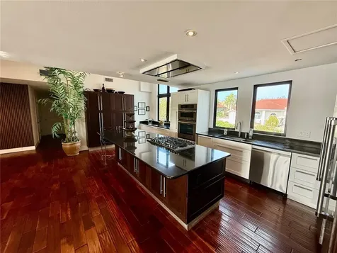1257 Tree Bay Lane Sarasota FL 34242