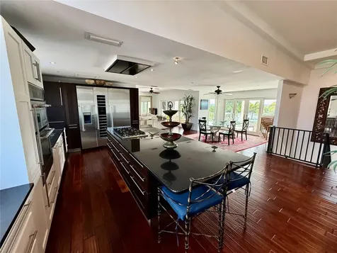 1257 Tree Bay Lane Sarasota FL 34242