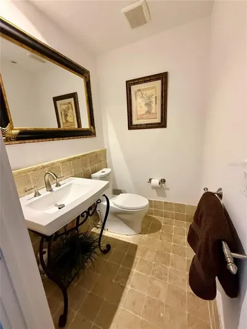 1257 Tree Bay Lane Sarasota FL 34242