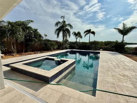 1257 Tree Bay Lane Sarasota FL 34242